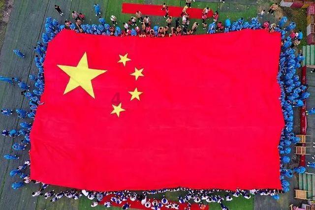 此农民为何跟政府索要1100万?拿出旧欠条后,专家都慌了